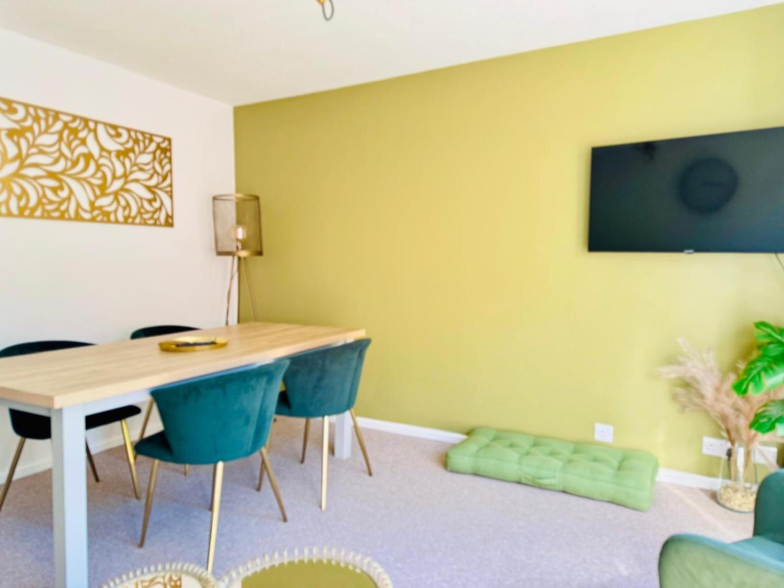 2 Bed House, Sleeps 6, Dog Friendly, Close To A14 M11, With Garden & Parking Long Stay Work Contractor Leisure, Jade Cambridge-i reptér Kültér fotó